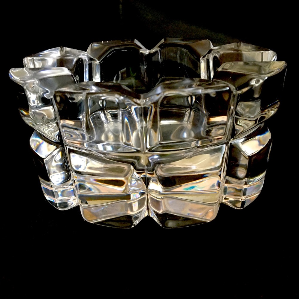 Mikasa Reflections oval candle holder